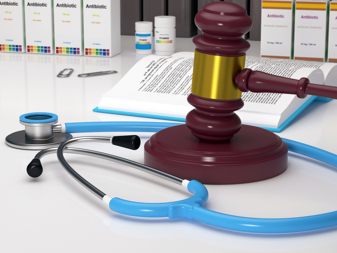Medical Malpractice, Stethoscope and gavel What Is Considered Medical Malpractice?